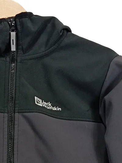 Jack Wolfskin Kinder Softshelljacke Gr. 152 Grau Kapuze Outdoor