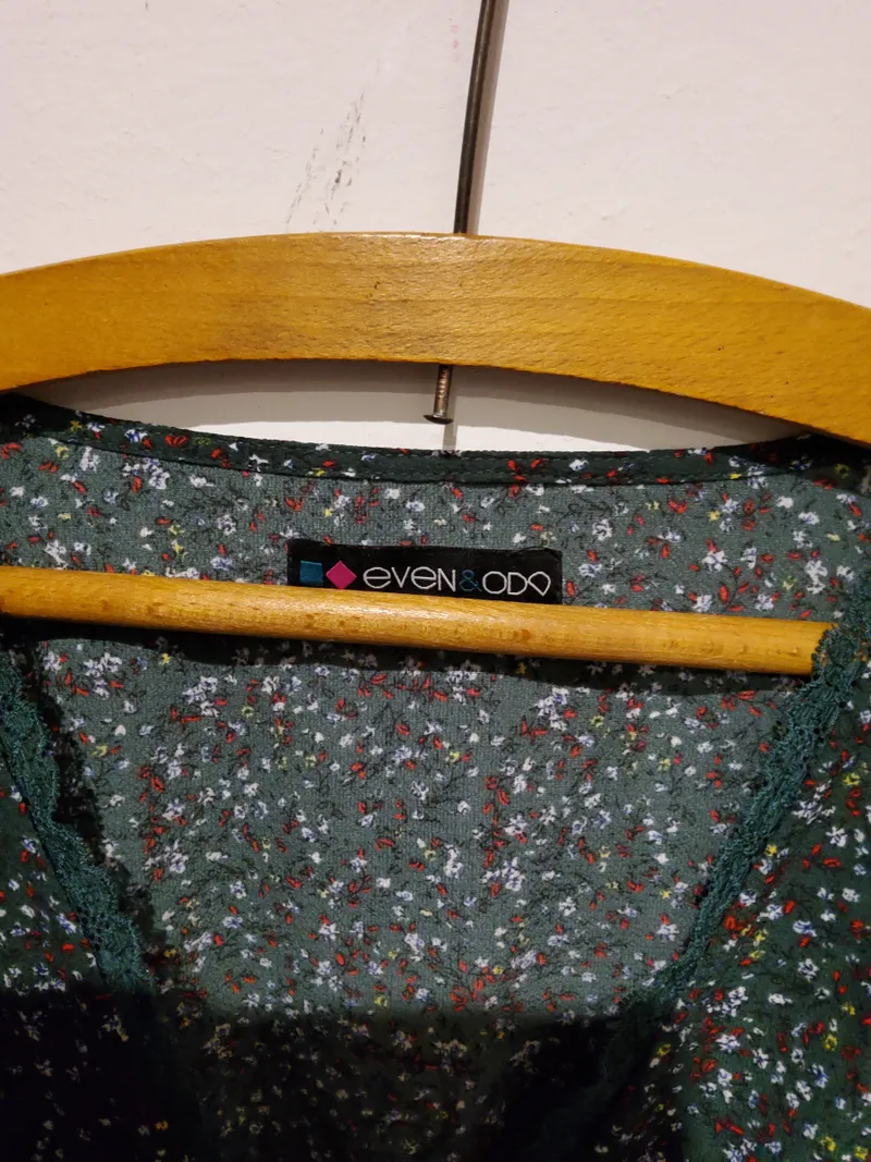 Even & Odd Damen Langarmshirt Blumen Spitze Grün Gr. 38 M Casual Viskose 2