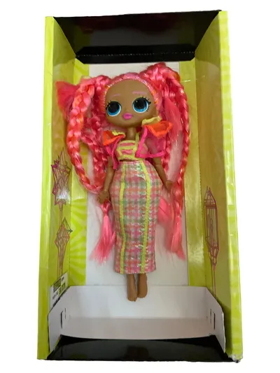 L.O.L. Surprise! O.M.G. Lights Fashion Puppe pink Zöpfe OVP