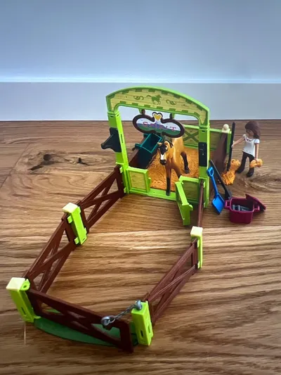 Playmobil Spirit Reitstall Spielfiguren-Set Pferde Spielzeug Kinder Mehrfarbig
