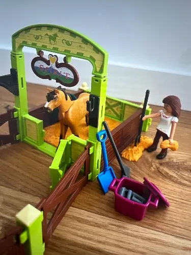 Playmobil Spirit Reitstall Spielfiguren-Set Pferde Spielzeug Kinder Mehrfarbig