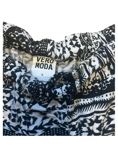 VERO MODA Damen Shorts Ethno Muster Schwarz Weiß Boho Gr. S/36