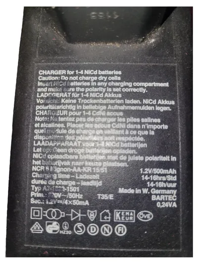 Panasonic A71003-1501 Akku Ladegerät NiCd Vintage Schwarz Made in W. Germany
