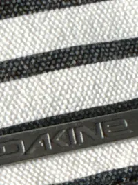 DAKINE Umhängetasche Damen Casual Schwarz Blattmuster Streifen 6