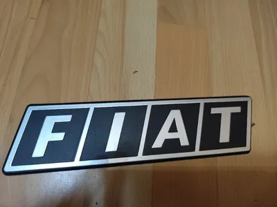 Fiat Emblem Schild Logo Aufkleber Schwarz Silber Auto Zubehör