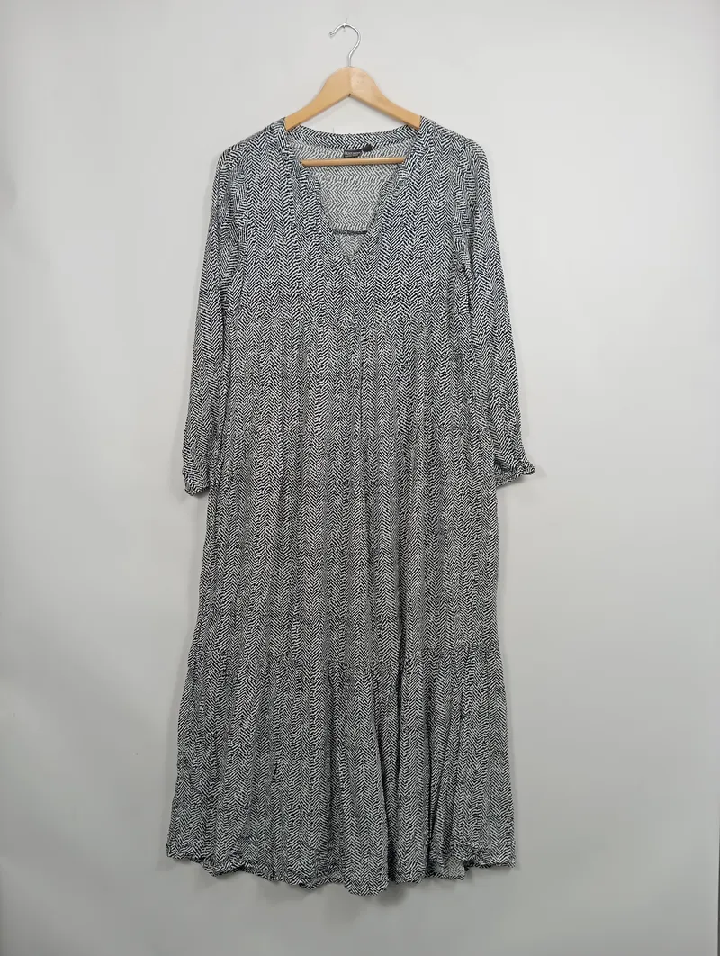 EIGHT2NINE Damen Maxikleid Freizeitkleid Gr. 40/L Viskose Schwarz Grafisch 2