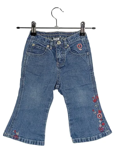 Baby Gap Mädchen Jeans Hose Bootcut Blumenstickerei Gr. 12-18 Monate