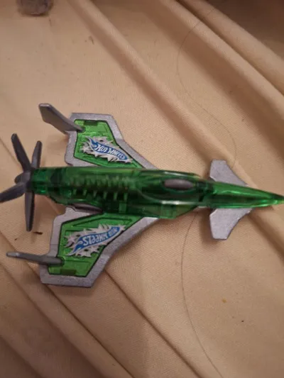 Hot Wheels Poison Arrow Flugzeug Propeller Jet Grün Transparent Spielzeug