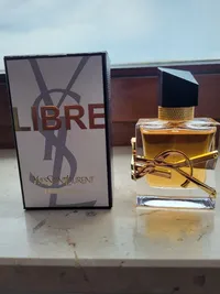 Yves Saint Laurent Libre Eau de Parfum Damen 50ml Blumig Orientalisch Vanille 7
