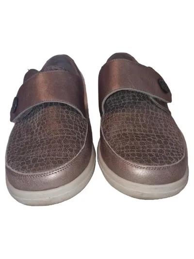 Solidus Maike Damen Komfortschuhe Slipper Gr. 41 Beige Leder Klettverschluss