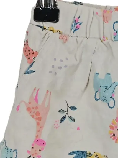 Dopodopo Baby Mädchen Shorts Gr. 86 Baumwolle Tiermotiv Mehrfarbig Casual