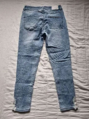 Blind Date Damen Destroyed Jeans W27/36/S Blau mit Spitze & Perlen Feminin