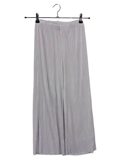 ASOS Damen Stoffhose Plissee Grau Gr. 36 Weites Bein Modern