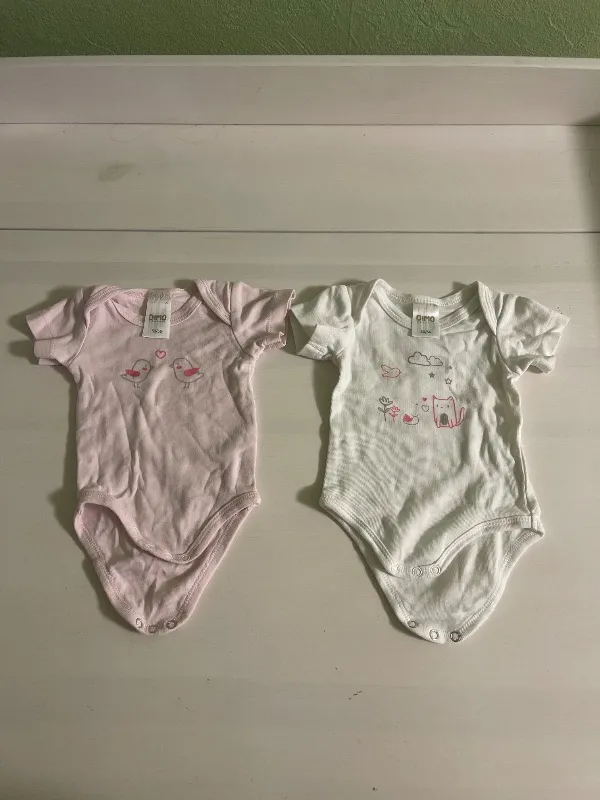 DIMO Baby Bodys 2er-Pack Mädchen Gr. 50/56 Pink Tiermotive Baumwolle 3