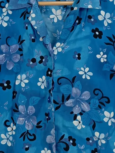 DeVille Damen Bluse ärmellos Gr. 44 XXL Blau Blumenmuster Casual