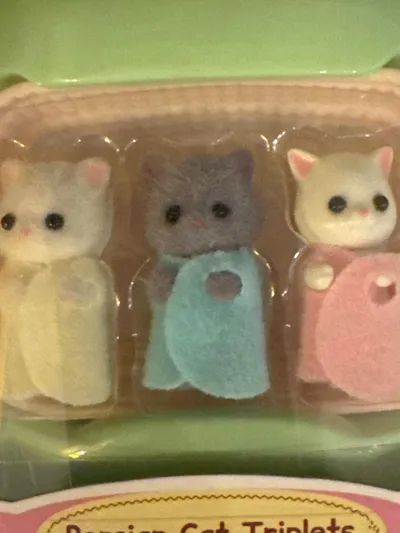 Sylvanian Families Perserkatzen Drillinge Spielfigur Katze Mehrfarbig 3 Teile