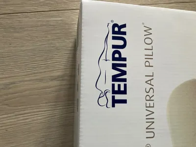 TEMPUR Universal Pillow Nackenkissen Beige 48x20 cm Reisekissen Stützkissen