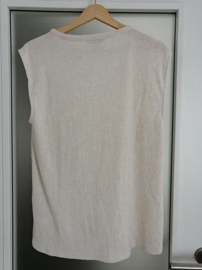 Calvin Klein Jeans Damen Top M Beige Casual Rippstrick Cut-Out