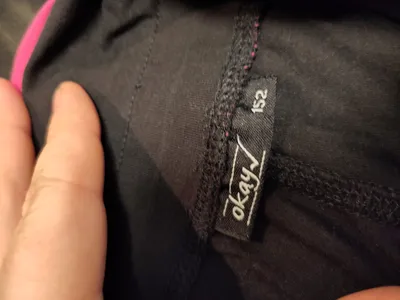 OKAY Kinder Jogginghose Gr. 152 Schwarz Capri Sporthose Freizeithose