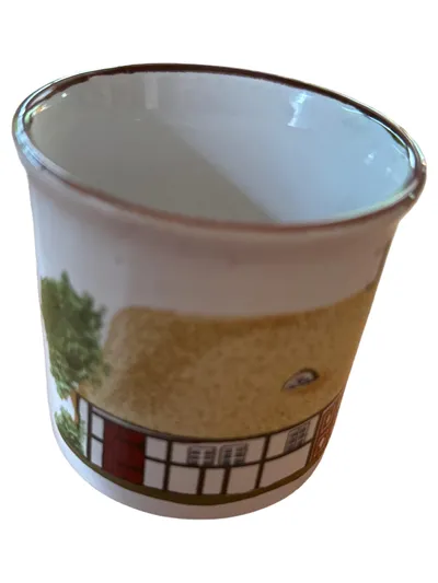 Schumann Arzberg Tasse Hausmotiv Porzellan Weiß Charmant