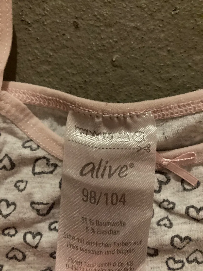 Alive Mädchen Unterhemden 3er Pack Gr. 98 Baumwolle Dino Herz Muster 5