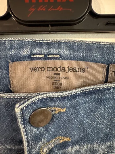 VERO MODA Damen Jeans Straight Leg Hose W27 Gr. 36 Blau Denim