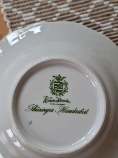 Weimar Porzellan Dekoschale Rosen Blumenmuster Romantisch Weiß 14cm