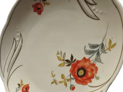 Walbrzych Vintage Tasse Untertasse Kuchenteller Blumen Beige Porzellan 3tlg