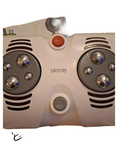 Sanitas SFM 33 Fußmassagegerät mit Wärmefunktion Weiß
