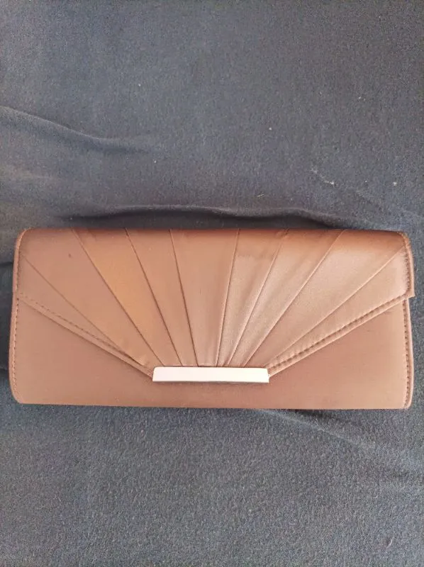 PICARD Damen Clutch Abendtasche Elegant Fächerdesign Beige Stoff 5