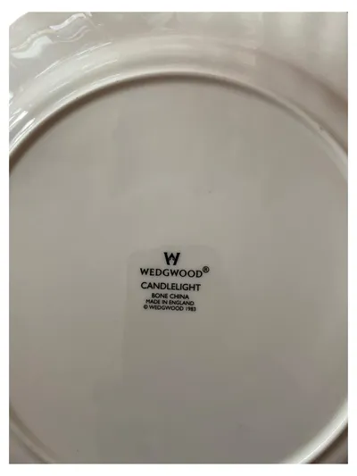 Wedgwood Kuchenteller CANDLELIGHT Weiß Porzellan Klassisch Strukturmuster