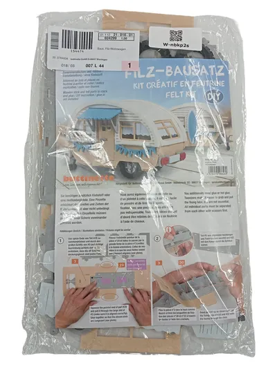 buttinette Kreativ Bastelset Filz-Wohnwagen Modellbausatz DIY Mehrfarbig