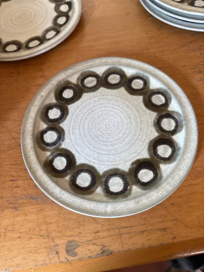 CERAMANO Kuchenteller Vintage Keramik Beige Punkte 19,5cm
