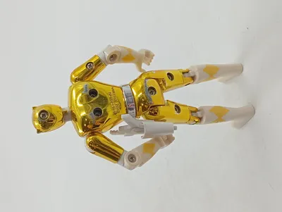Bandai Gold Ranger Actionfigur Power Rangers Retro Gold 14cm