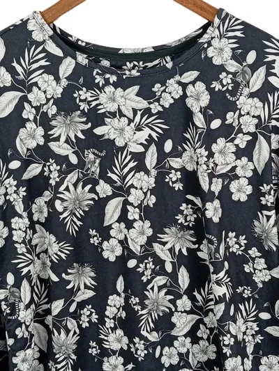 Love to Lounge Damen Langarmshirt Blumenmuster Schwarz Gr. 40/L Feminin