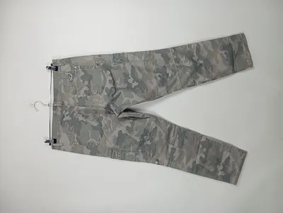 CAMBIO Damen Cargohose Camouflage Schmetterling Nieten Gr. 42 W33 XL