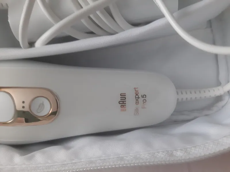 Braun Silk-expert Pro 5 IPL Haarentfernungsgerät Weiß Dauerhafte Haarentfernung 2