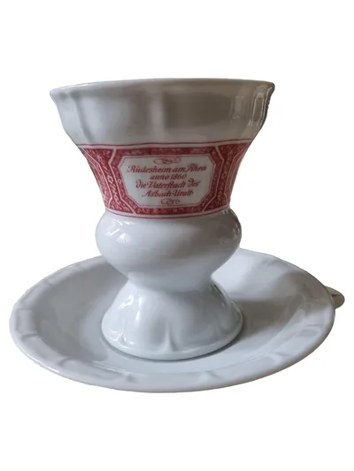 Heinrich Porzellan Tasse Untertasse Berühmte Plätze Weiß 14cm