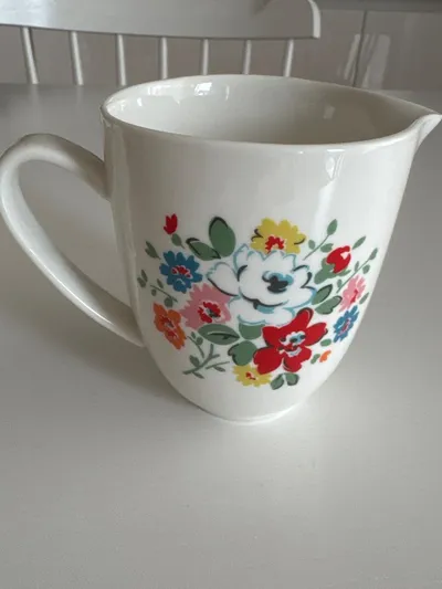 Cath Kidston Krug Porzellan Weiß Blumenmuster Vintage 500ml