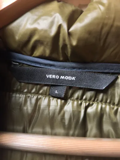 VERO MODA Steppjacke Damen Gr. L/40 Oliv Übergangsjacke Leicht