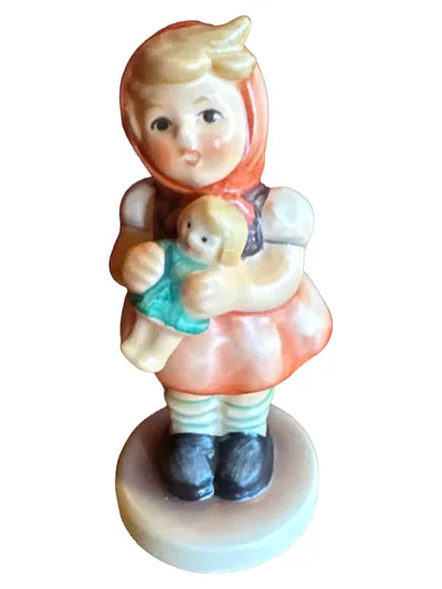 Goebel Mädchen mit Puppe Künstlerpuppe Nostalgisch Mehrfarbig 8.5 cm