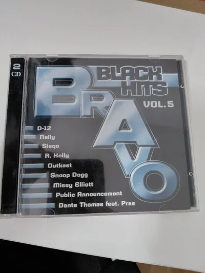 Bravo Black Hits Vol. 5 - 2 CD Album Hip-Hop Rap Sampler Snoop Dogg Nelly