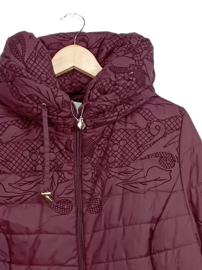 Helena Vera Damen Steppjacke mit Kapuze Stickerei Gr. 48 Lila Outdoor Freizeit