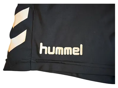 Hummel Sporthose Kurz Herren Gr. 32 Schwarz Weiß Chevron Logo