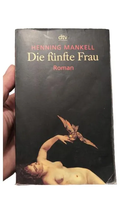 Henning Mankell - Die fünfte Frau | Kriminalroman | dtv Taschenbuch