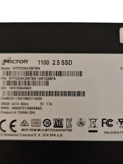 Micron 1100 SSD 256GB 2.5 Zoll SATA 6Gb/s Festplatte MTFDDAK256TBN