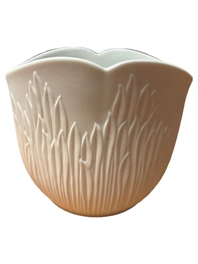 Kaiser Vase Porzellan Weiß Blattrelief Klassisch 13 cm Oval