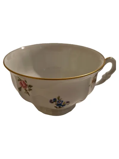FÜRSTENBERG Porzellan Tasse Untertasse Blumenmuster Klassisch Weiß 6cm