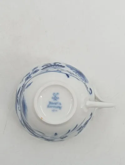 Bavaria Tasse Zwiebelmuster Porzellan Weiß Blau Kaffeetasse