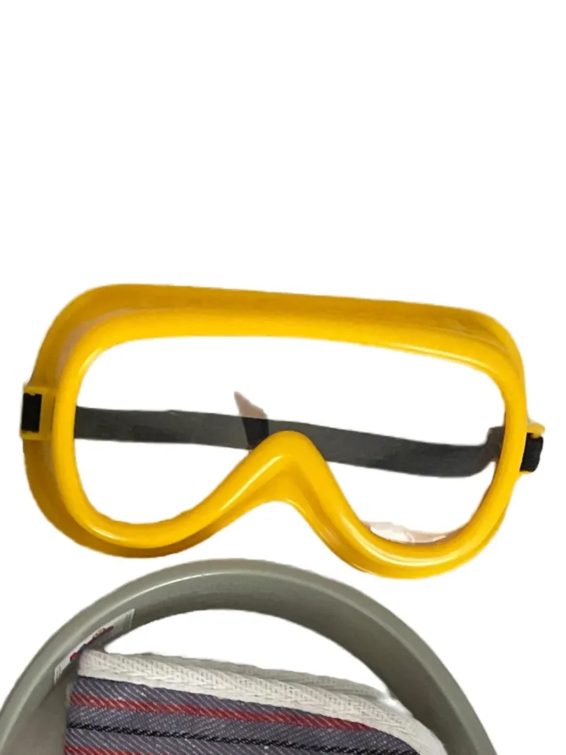 Bosch Kinder Werkzeug Set Kettensäge mit Schutzbrille Handschuhe Gehörschutz 6